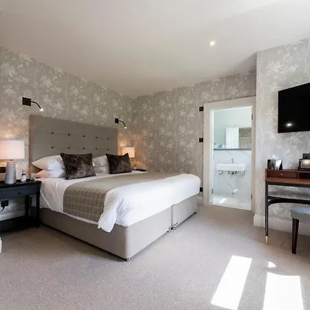 Carbis Bay And 4*