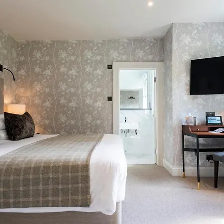Carbis Bay And 4*