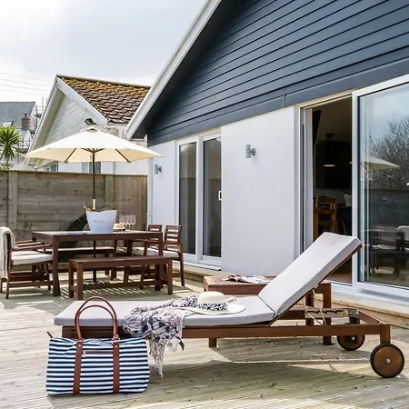 Otel Carbis Bay And 4*