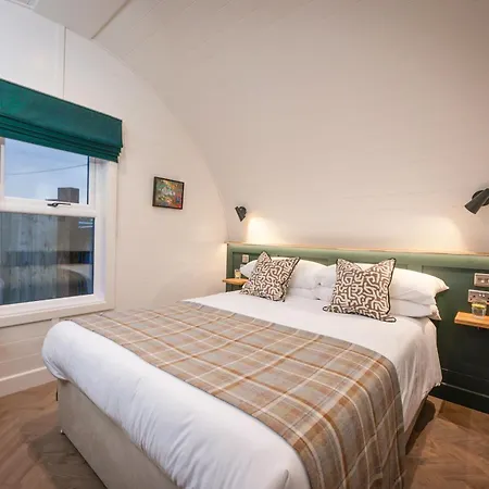 Carbis Bay And Otel St Ives